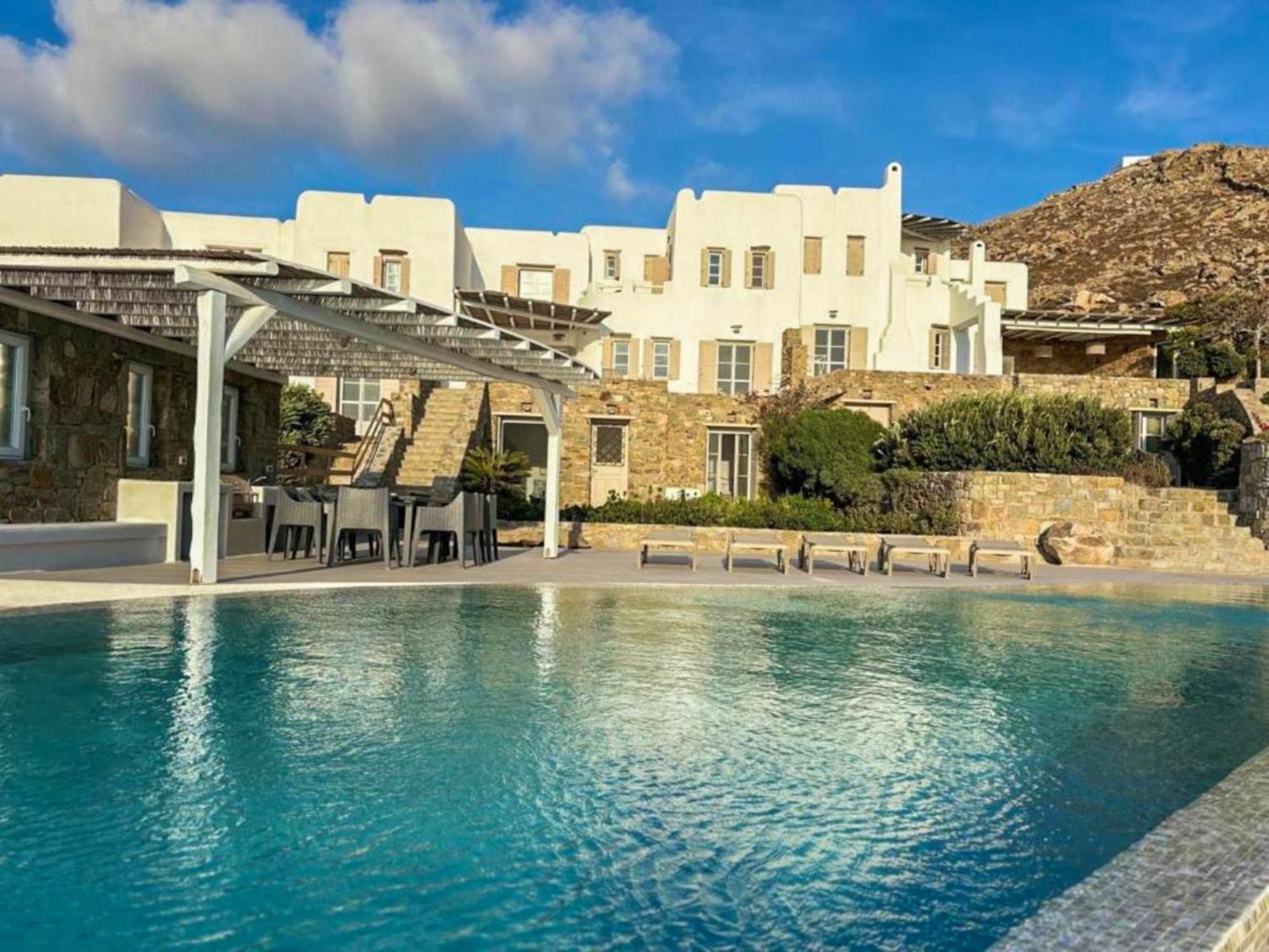 White Rock Suites & Villas Houlakia  Bagian luar foto