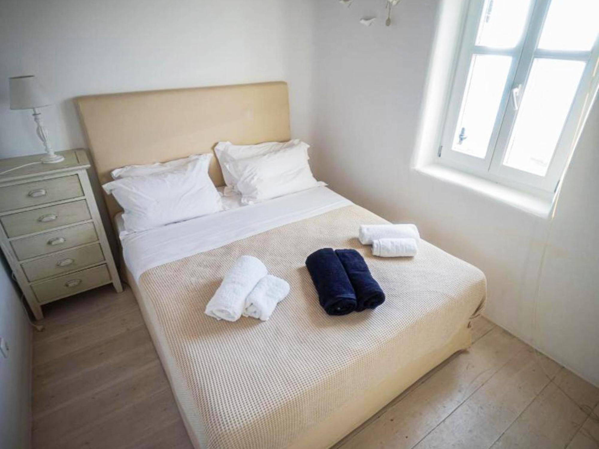 White Rock Suites & Villas Houlakia  Bagian luar foto