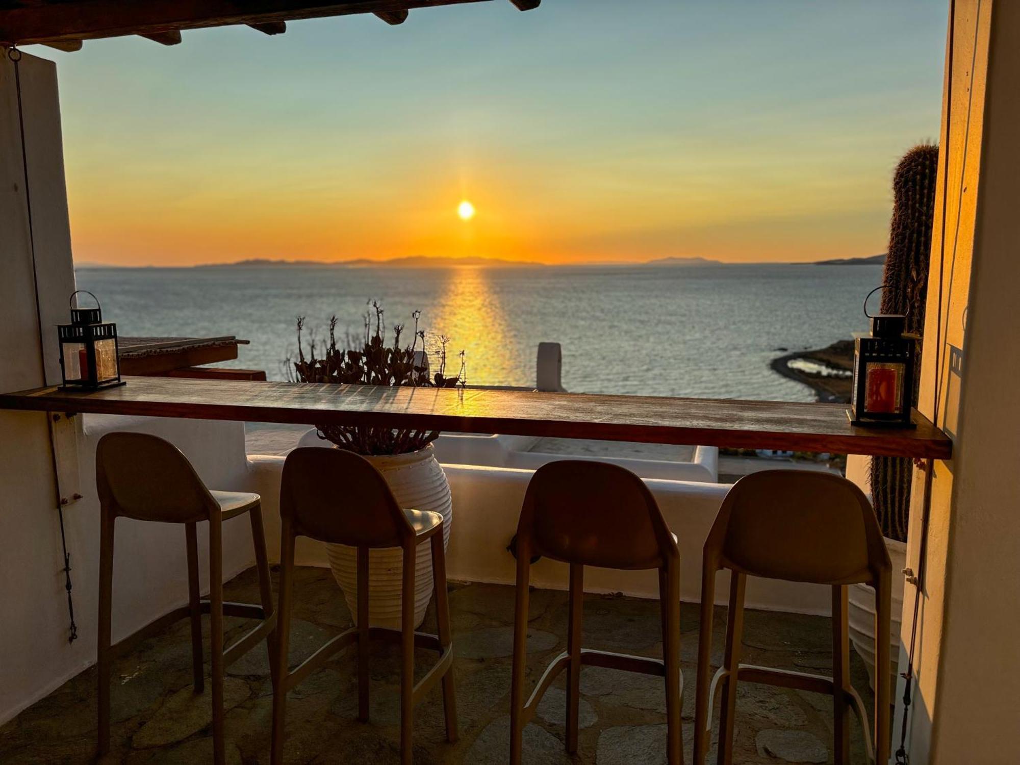 White Rock Suites & Villas Houlakia  Bagian luar foto