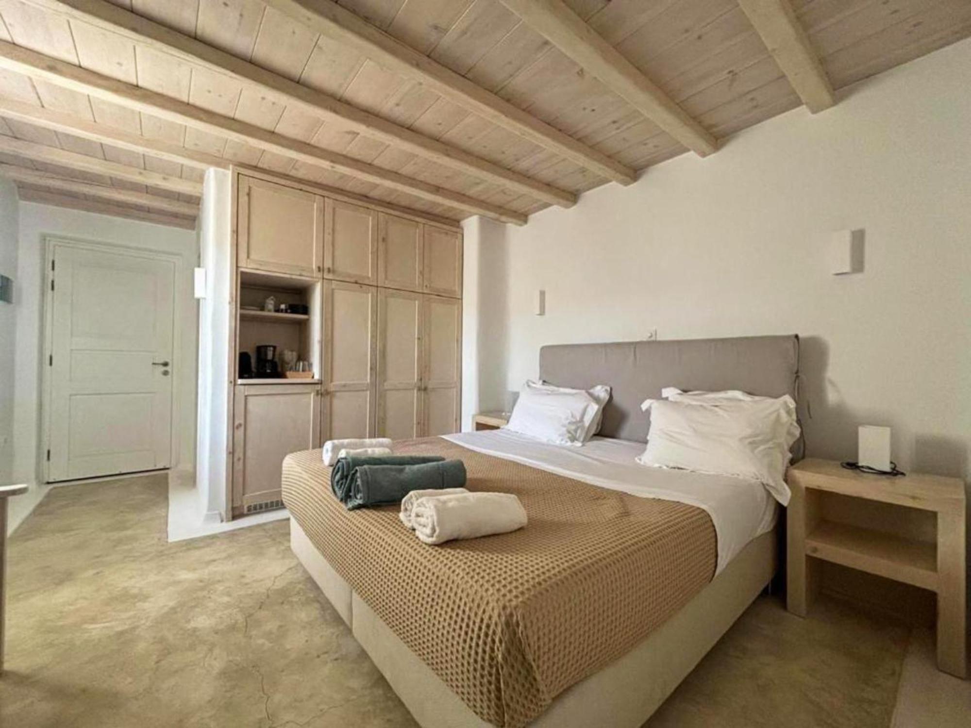White Rock Suites & Villas Houlakia  Bagian luar foto