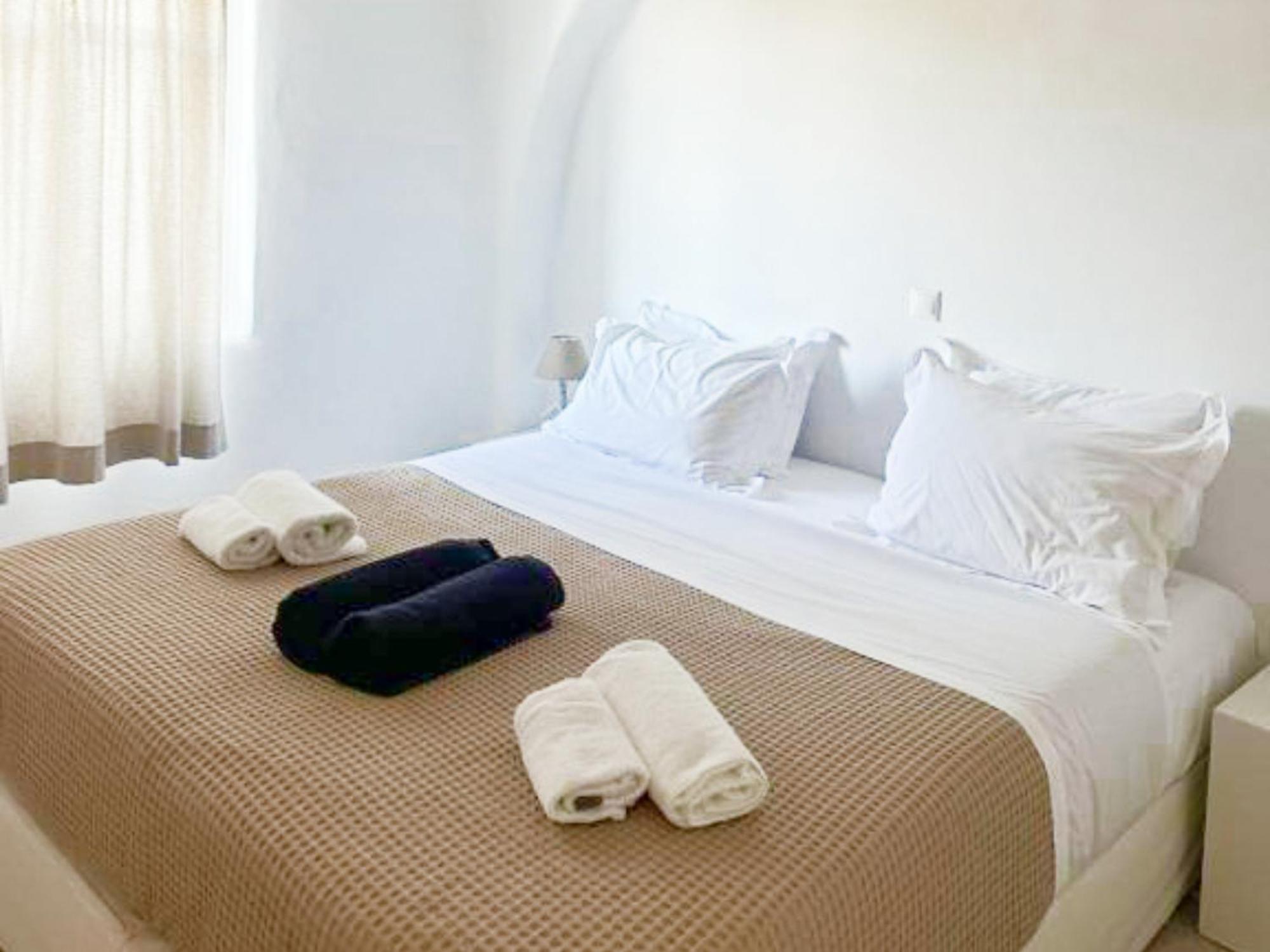 White Rock Suites & Villas Houlakia  Bagian luar foto